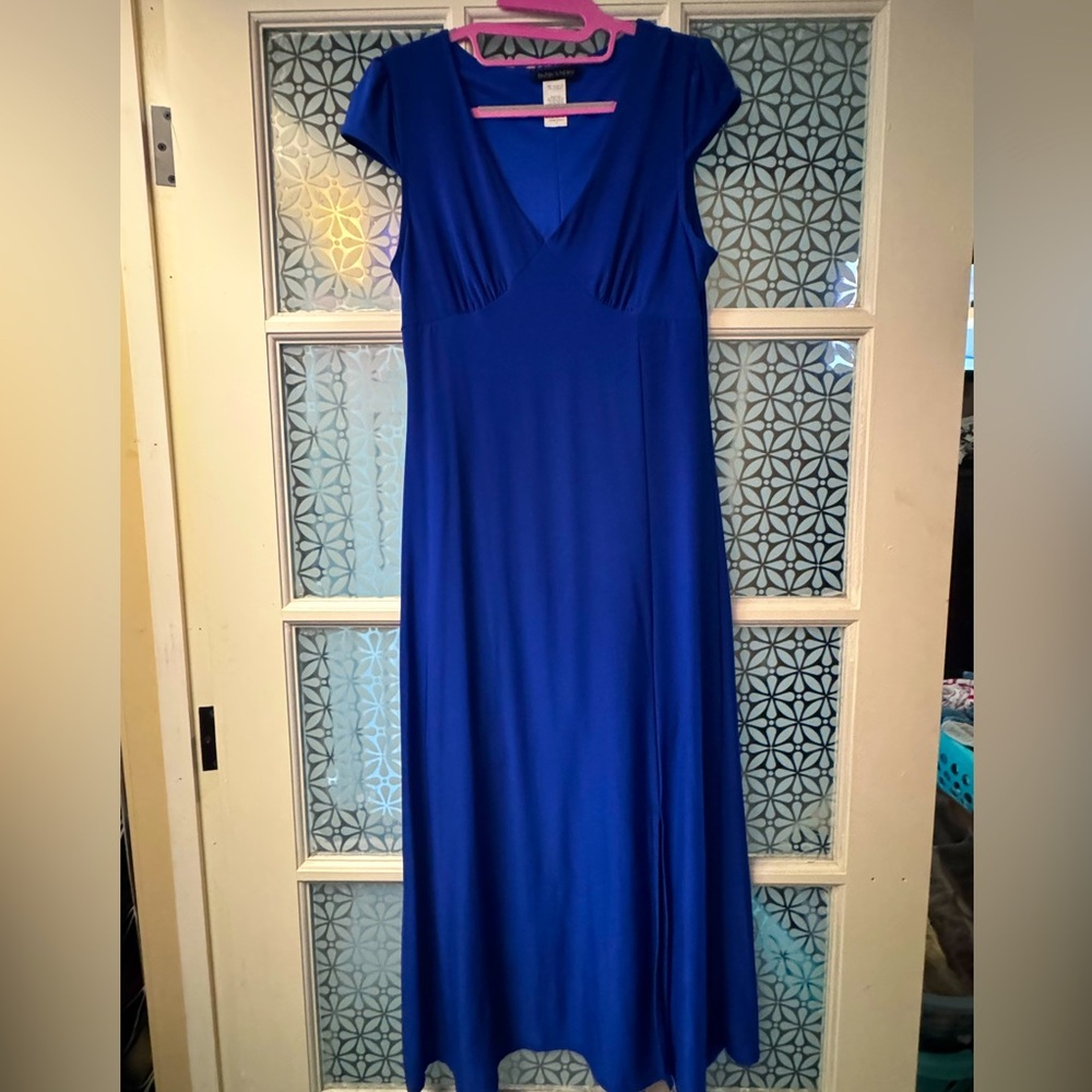 NWOT Royal Blue cap sleeve V-neck jersey Women's Dress large